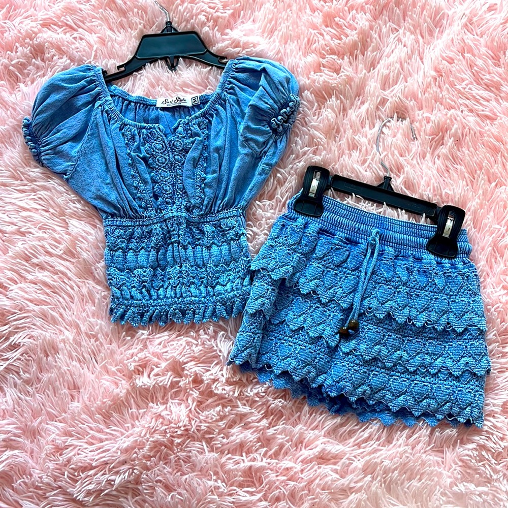 adorable blue set size 4